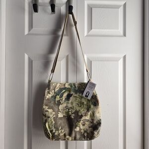 Rialto Merchantry Green Floral Crossbody Tote Bag Length 10.5xWidth 11.5in